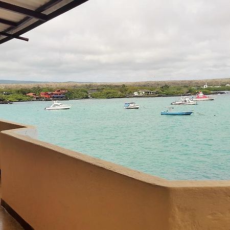 Hostal Estrella De Mar Puerto Ayora  Eksteriør billede