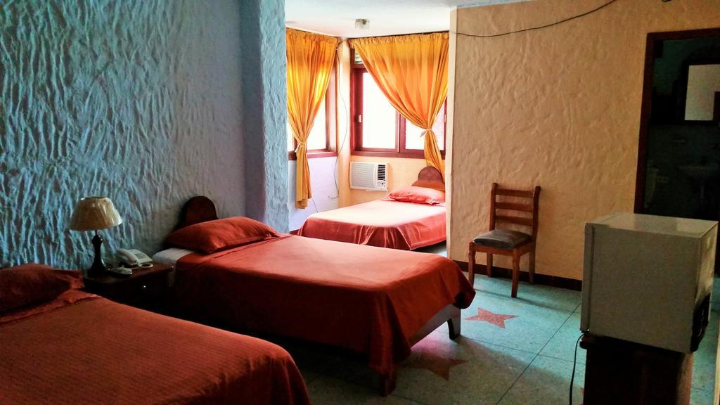 Hostal Estrella De Mar Puerto Ayora  Værelse billede
