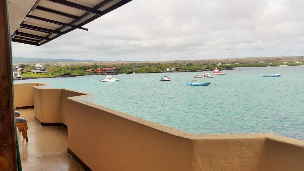 Hostal Estrella De Mar Puerto Ayora  Eksteriør billede