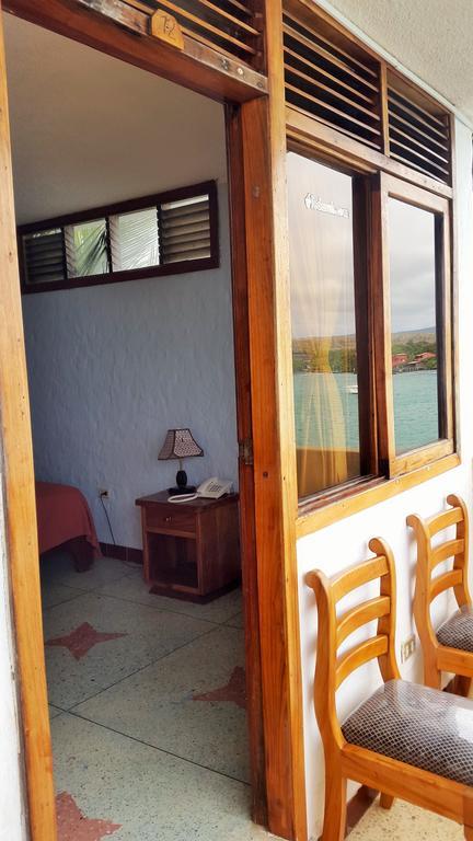 Hostal Estrella De Mar Puerto Ayora  Værelse billede