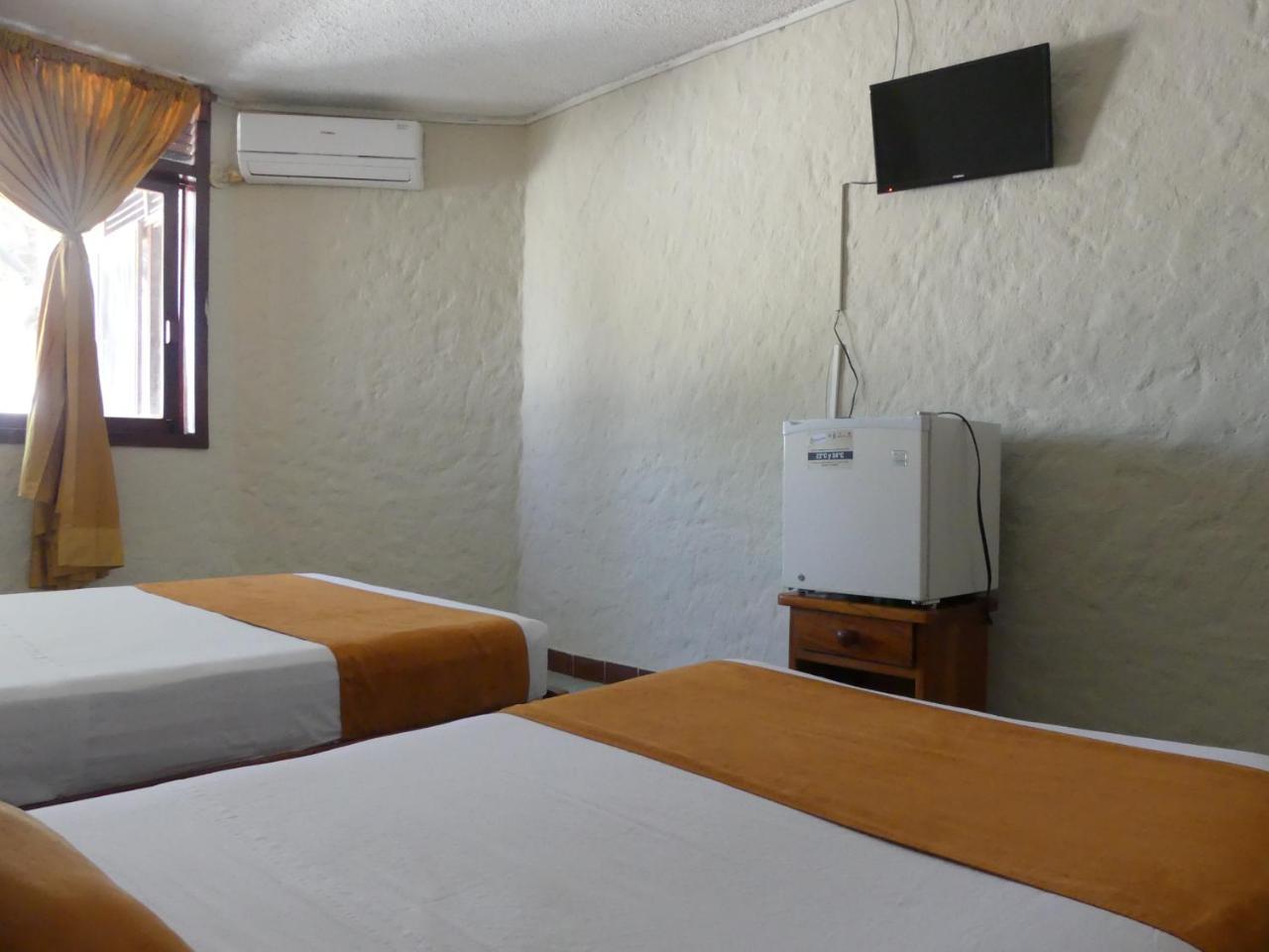 Hostal Estrella De Mar Puerto Ayora  Eksteriør billede