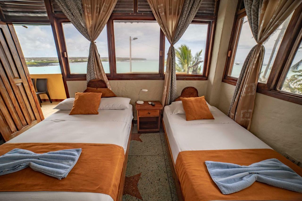 Hostal Estrella De Mar Puerto Ayora  Eksteriør billede