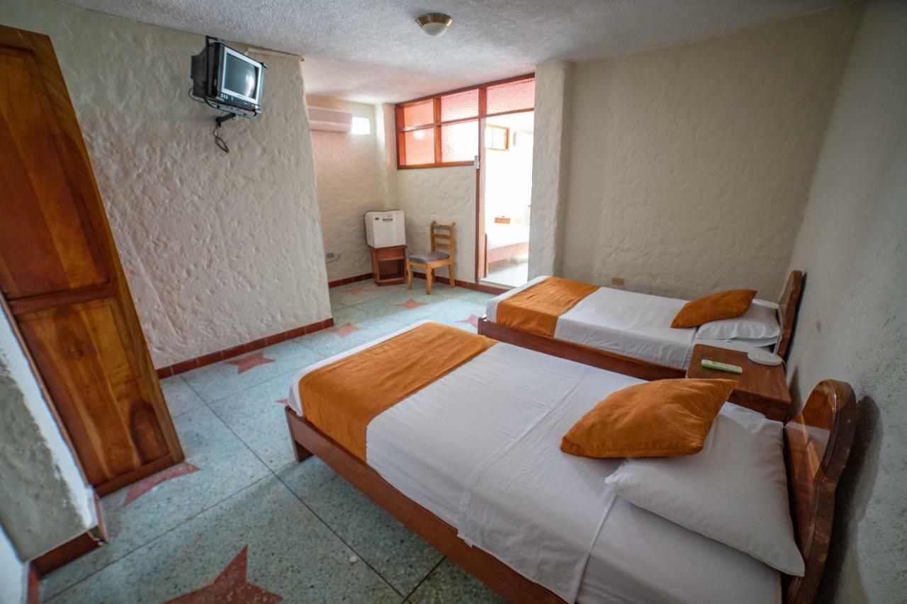 Hostal Estrella De Mar Puerto Ayora  Eksteriør billede